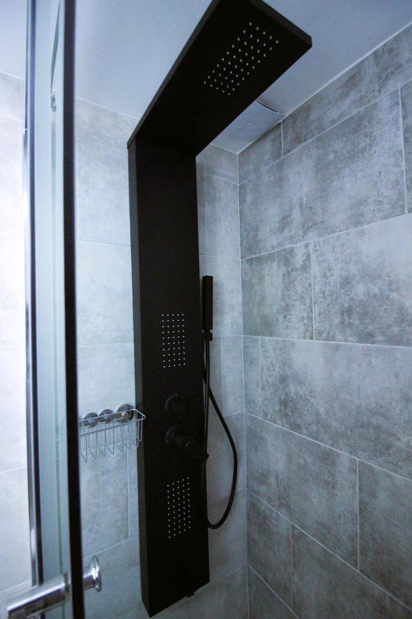 Yannis Apartments - Stylish Stay With High-Speed Wi-Fi Tessalónica Exterior foto