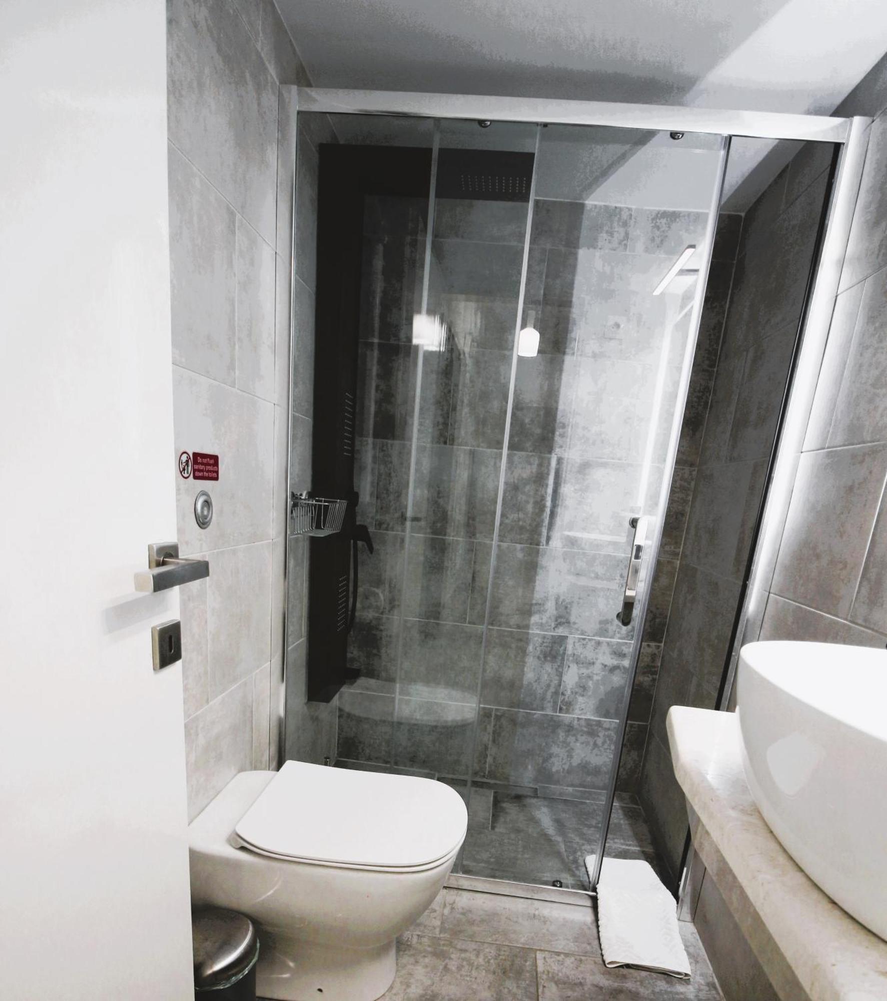 Yannis Apartments - Stylish Stay With High-Speed Wi-Fi Tessalónica Exterior foto