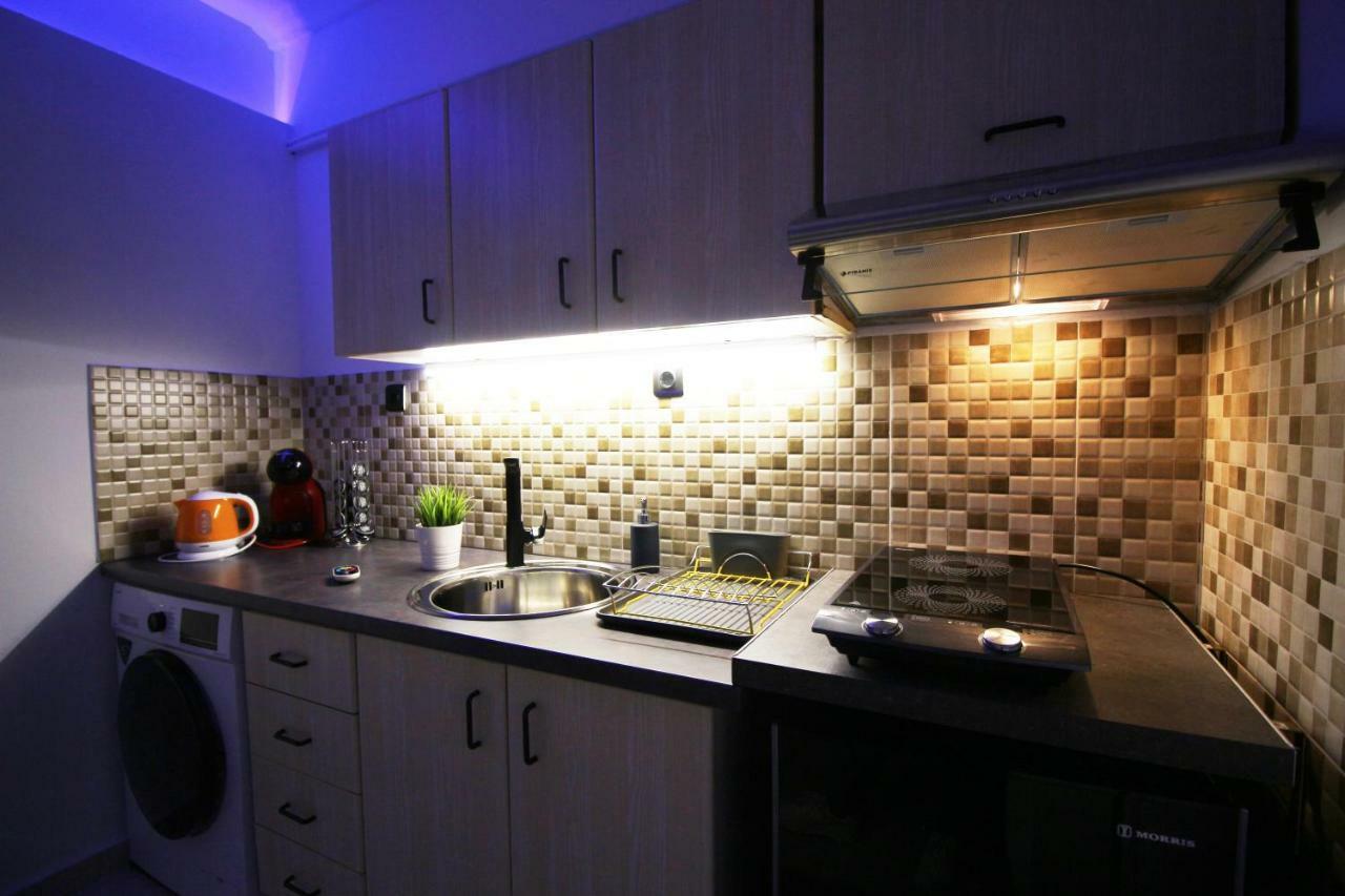Yannis Apartments - Stylish Stay With High-Speed Wi-Fi Tessalónica Exterior foto